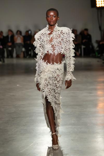 Christian Siriano 26FW024